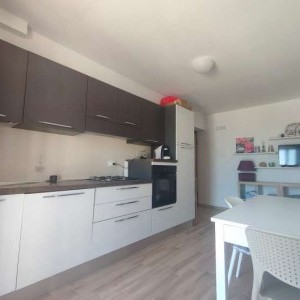 Appartamento in affitto Roio