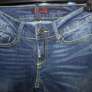 JEANS NUOVI ALTA VESTIBILITà