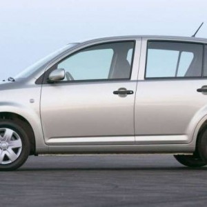 Daihatsu Sirion 1.0