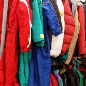 capi di abbigliamento sportivo invernale