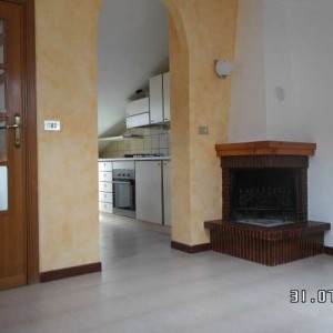 Villa Comunale affittasi mansarda