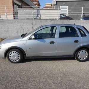 OPEL Corsa 1.7DTi 55Kw 75Cv 5Porte del 2002