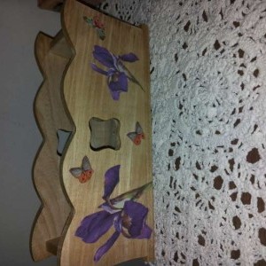 porta oggetti in legno decorati a mano con tecnica di decoupage