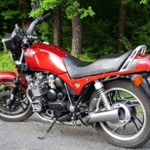 YAMAHA XJ 750 SECA - VENDO