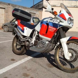 moto honda africa twin