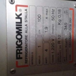 Vendo refrigeratore latte marca FRIGOMILK nuovo mai usato