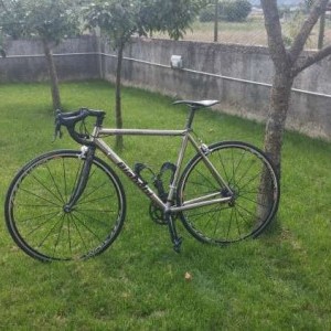 BICICLETTA DA CORSA BIANCHI