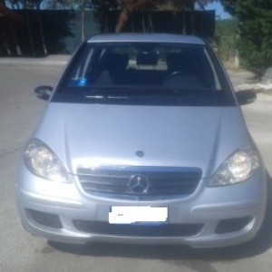 MERCEDES A180