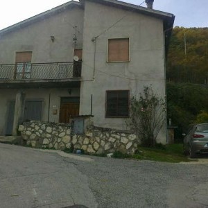 Preturo, casa indipendente