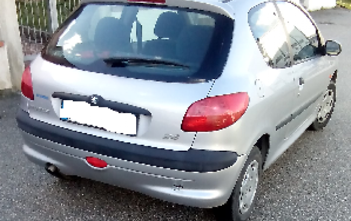 Peugeot 206  1.4 cc benzina