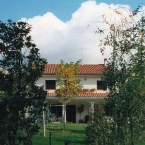 Vendesi Villa singola, indipendente a Scoppito