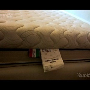 Materasso matrimoniale in Memory Foam come nuovo, pulito e igienizzato