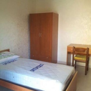 Ampia stanza singola zona Hotel Amiternum