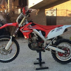 CRF 250 R - HONDA