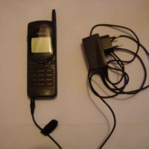 Telefono cellulare nokia anno 1995 funzionante