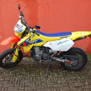 Suzuki DRZ 400 SM