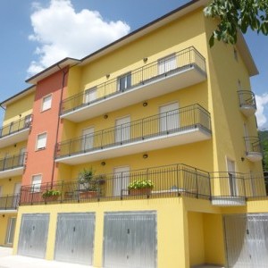 Vendesi Appartamento L'Aquila (Pettino) Costruzione 2016