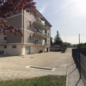 LUMINOSO APPARTAMENTO ZONA S.FRANCECSO