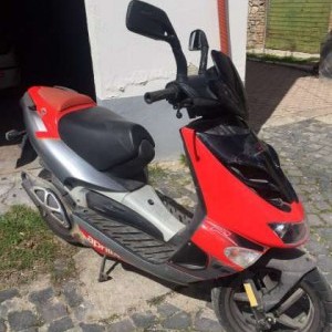 Scooter Aprilia sr 50