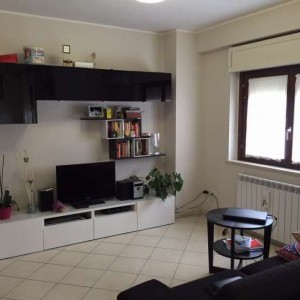 L'Aquila - appartemento arredato 2 camere