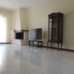 Appartamento a Pettino, Via G.Pascoli
