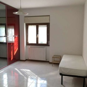 1 SINGOLA, 2 DOPPIE zona TORRETTA