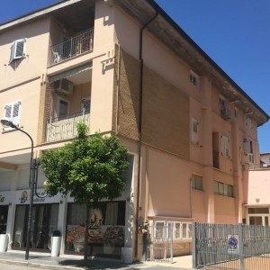 AFFARONE trilo Alba Adriatica
