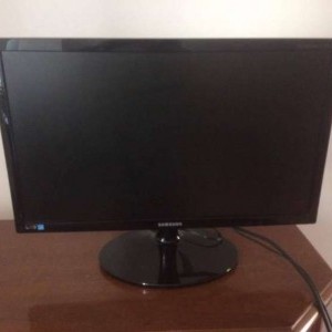 MONITOR SAMSUNG 20 POLLICI