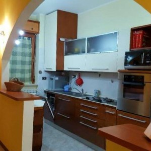 L'AQUILA APPARTAMENTO MOBILIATO NUOVA STRUTTURA RIFINITURE ECCELLENTI