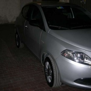 Lancia ypsilon metano benzina turbo 85 kv