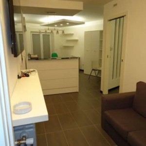 STUDIO PER PROFESSIONISTI COMPLETAMENTE ARREDATO