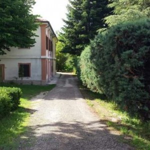 Vendesi casa nel verde