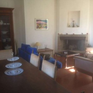 Avezzano - Appartamento in tenuta rurale.