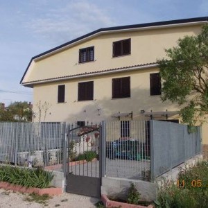 Porzione di villa bifamiliare
