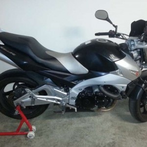 SUZUKY GSR 600 2006 COME NUOVA