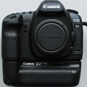 Canon Eos 5d Mark II con Battery Grip