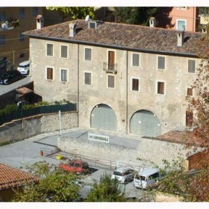 Locale uso studio/ufficio a Via Strinella