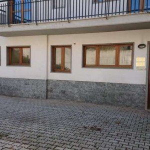 Locale ufficio 80 mq con 3 stanze