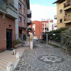 Bilocale di fronte hotel amiternum
