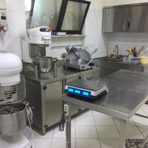 macchinari panetteria forno pasticceria impastatrici frigo tavoli inox nuovi usati