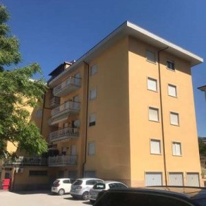 APPARTAMENTO 3 CAMERE SANTA BARBARA
