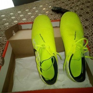 Scarpe calcio come nuove