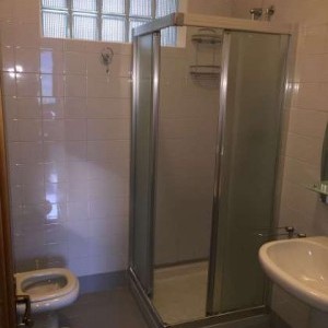 Pettino, 1 singola con bagno e 1 singola