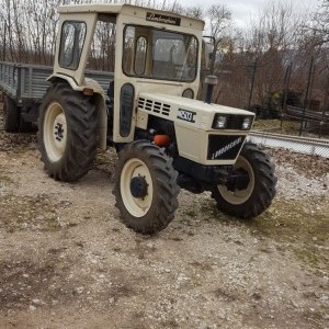 Trattore agricolo Lamborghini R503 SPETTACOLO