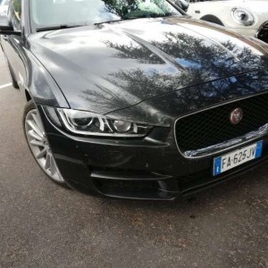 Jaguar XE 2.0 d aut. prestige