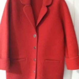 Giacca rossa in lana cotta