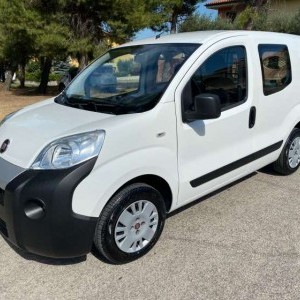 Furgone vetrato Fiat Fiorino immatricolata 2016