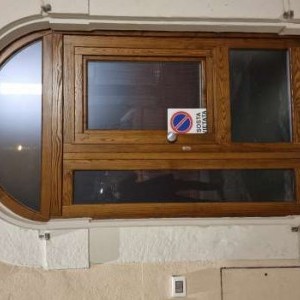 Locale artigianale in affitto in piazza fontesecco