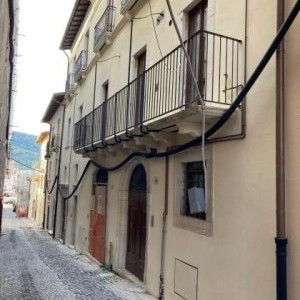 appartamento zona centrale l'aquila